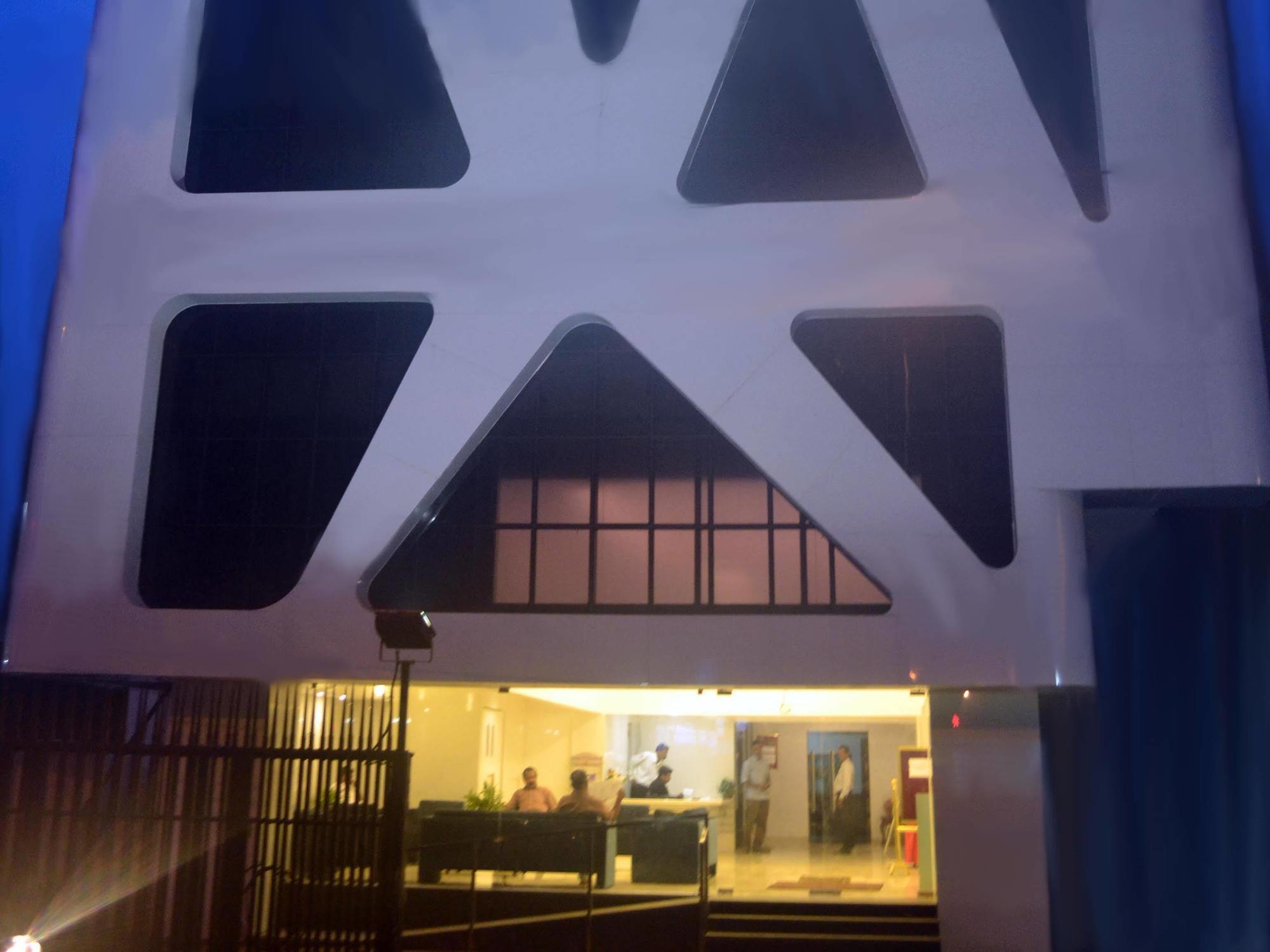 Hotel Pankaj Thiruvananthapuram Esterno foto